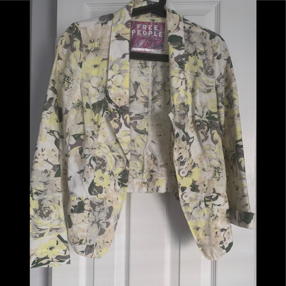 Free People Linen floral blazer size 0